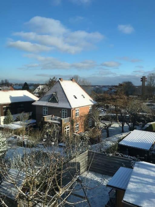 Im Bademantel An Den - Maisonette Eckernfoerde
